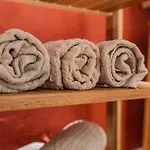 Le Nid Des Remparts - équipé, Central, Wi-fi Apartamento *