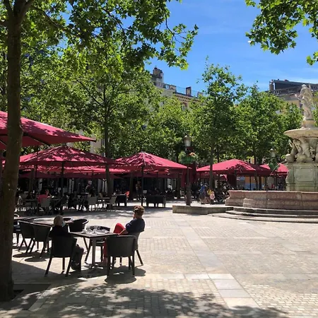 Le Nid Des Remparts Apartment Carcassonne