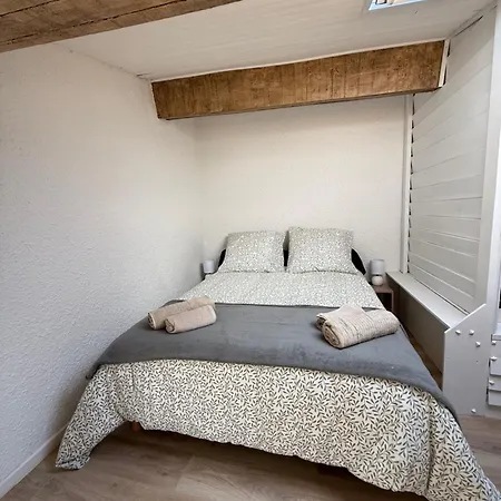 Le Nid Des Remparts Apartment