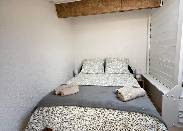 Le Nid Des Remparts Apartment